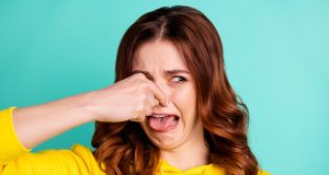 ¿Por qué huelen mal las heces ? ¿Por qué huelen mal las heces ?